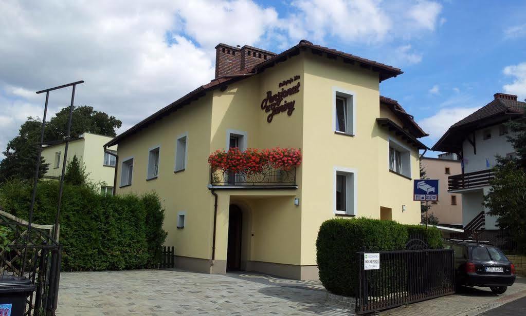 Pensjonat U Janiny Boleslawiec Exterior photo